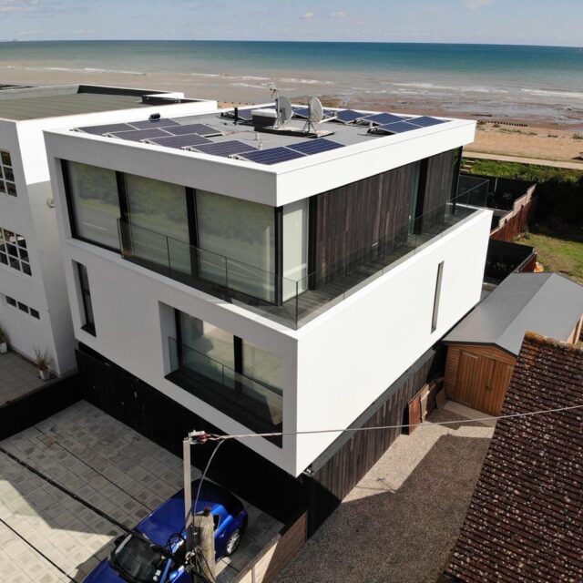 https://spartarend.co.uk/wp-content/uploads/2022/02/image6-Copy-4-640x640.jpeg